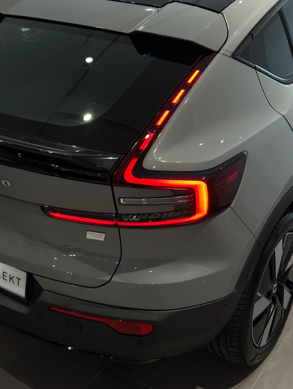 Volvo  C40 Recharge Ultimate, Twin Motor, Electric