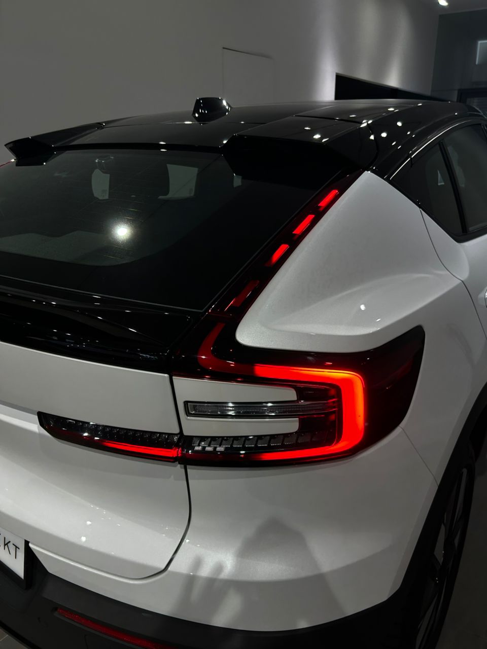 Volvo  EC40 Ultra, Twin Motor, Electric