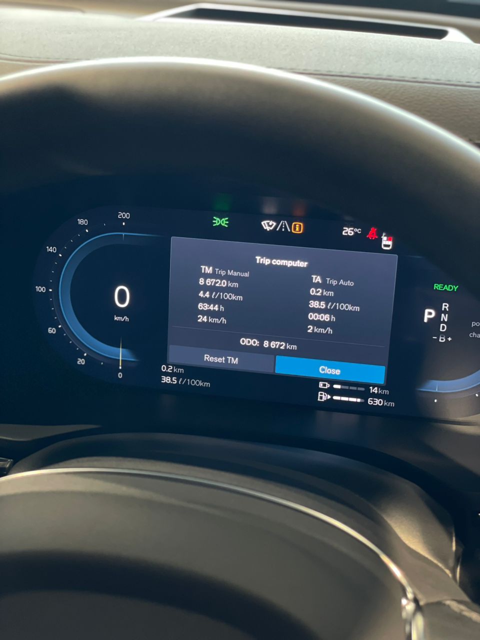 Volvo XC60 Ultra, T8 AWD Plug-in hybrid, Electric/Petrol, Dark