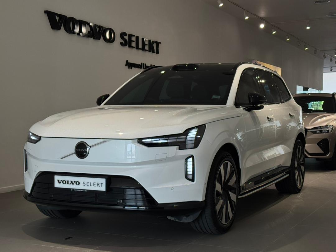 Volvo  EX90 Ultra, Twin Motor Performance, Electric, 7 Seats