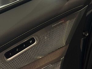 Volvo XC90 Ultra, T8 AWD Plug-in hybrid, Electric/Petrol, Bright, 7 Seats