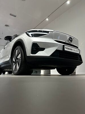 Volvo  EC40 Ultra, Twin Motor, Electric