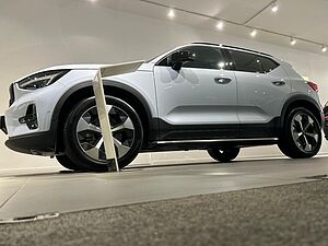 Volvo  Plus, B5 AWD Mild hybrid, Petrol, Dark