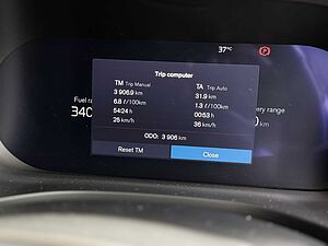 Volvo  XC60 Ultra, T8 AWD Plug-in hybrid, Electric/Petrol, Dark
