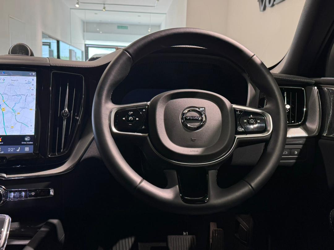 Volvo  EC40 Ultra, Twin Motor, Electric