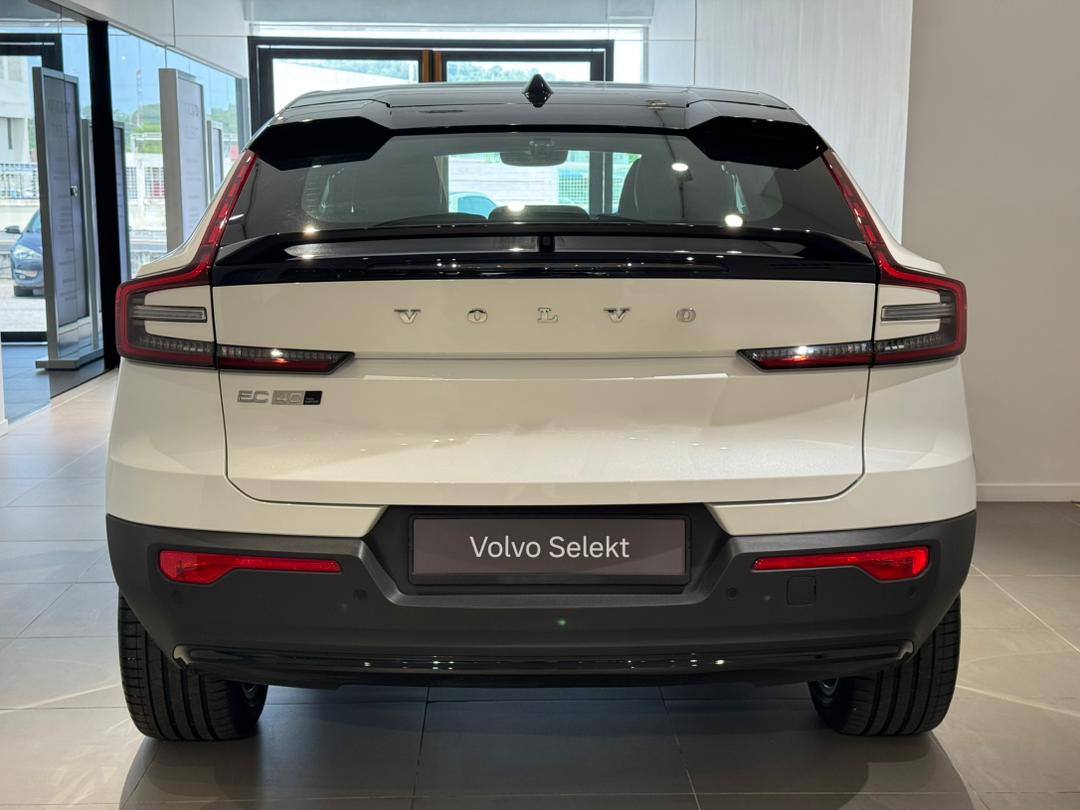 Volvo  EC40 Ultra, Twin Motor, Electric