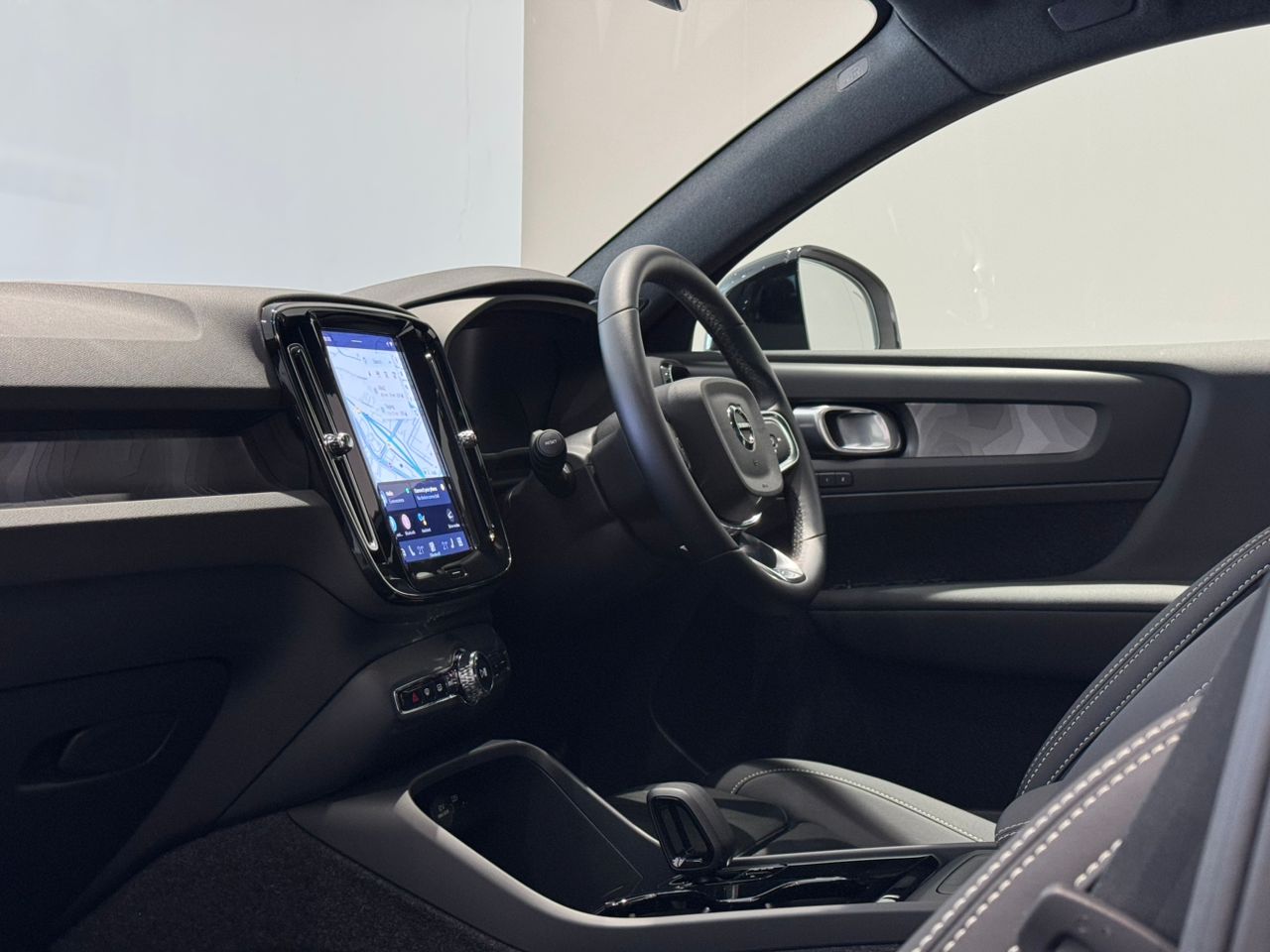 Volvo  EC40 Ultra, Twin Motor, Electric