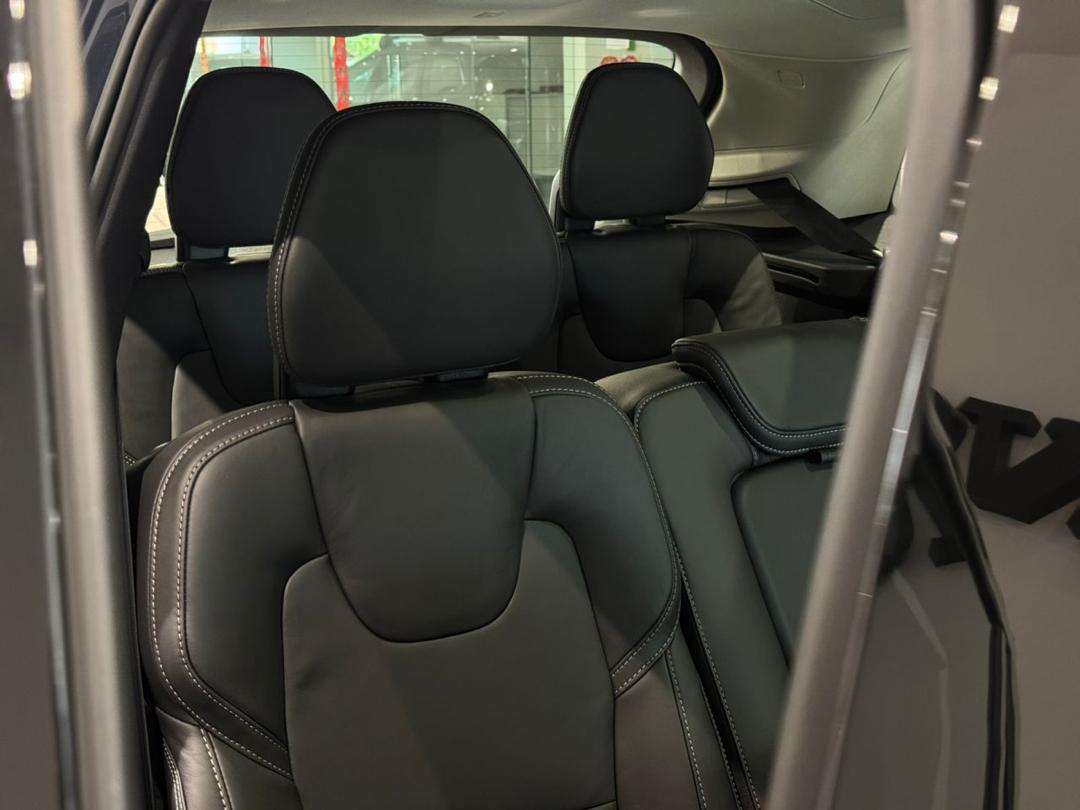Volvo  Ultra, T8 AWD Plug-in hybrid, Electric/Petrol, Bright, 7 Seats