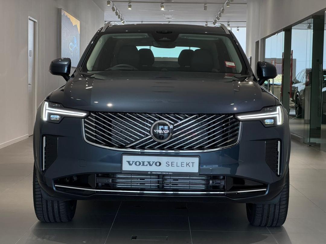 Volvo  Ultra, T8 AWD Plug-in hybrid, Electric/Petrol, Bright, 7 Seats