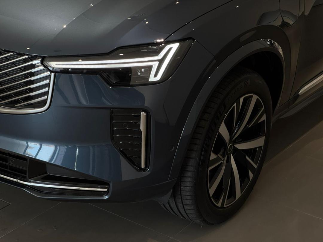 Volvo  Ultra, T8 AWD Plug-in hybrid, Electric/Petrol, Bright, 7 Seats
