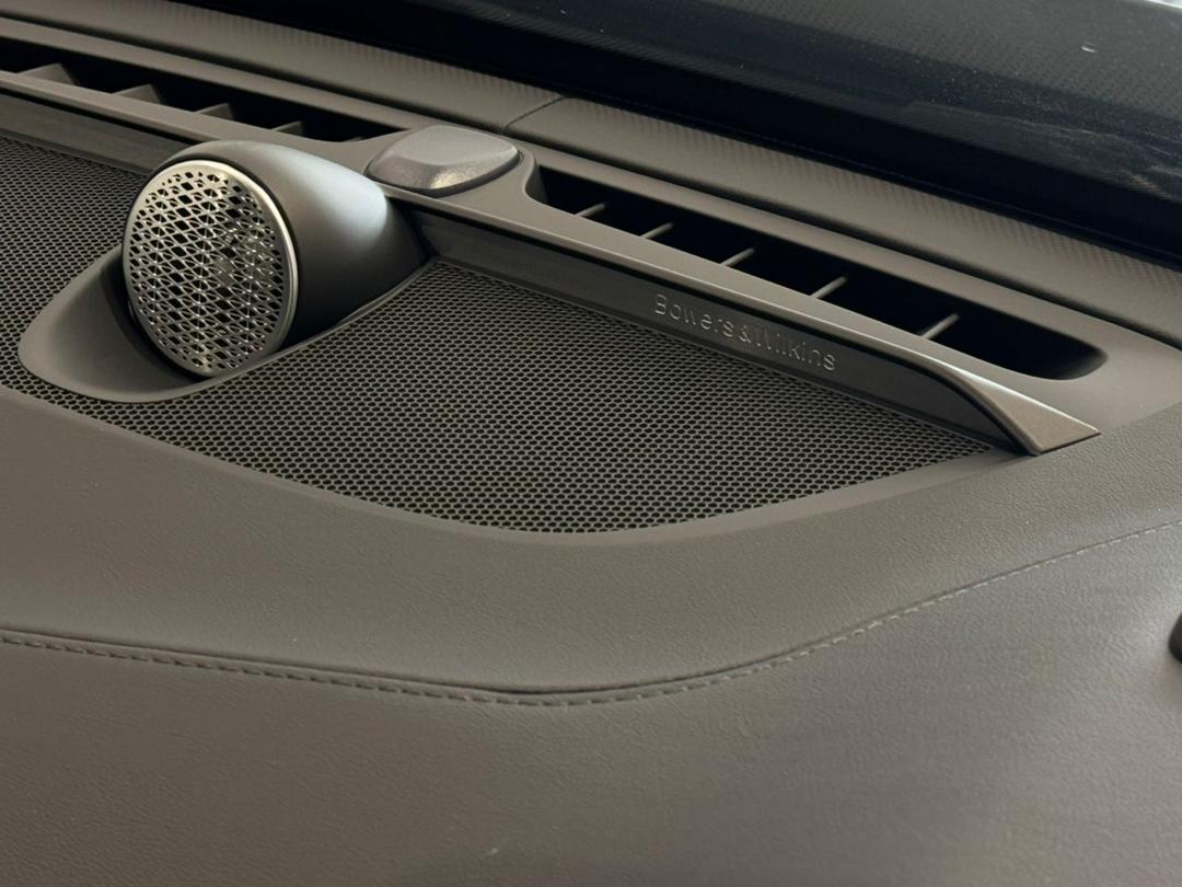 Volvo  Ultra, T8 AWD Plug-in hybrid, Electric/Petrol, Bright, 7 Seats