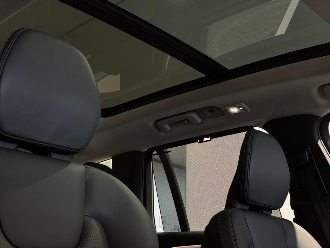 Volvo  Ultra, T8 AWD Plug-in hybrid, Electric/Petrol, Bright, 7 Seats