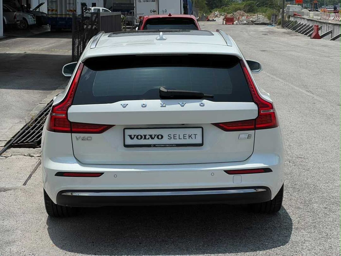Volvo Recharge Ultimate, T8 , Electric/Petrol, Bright