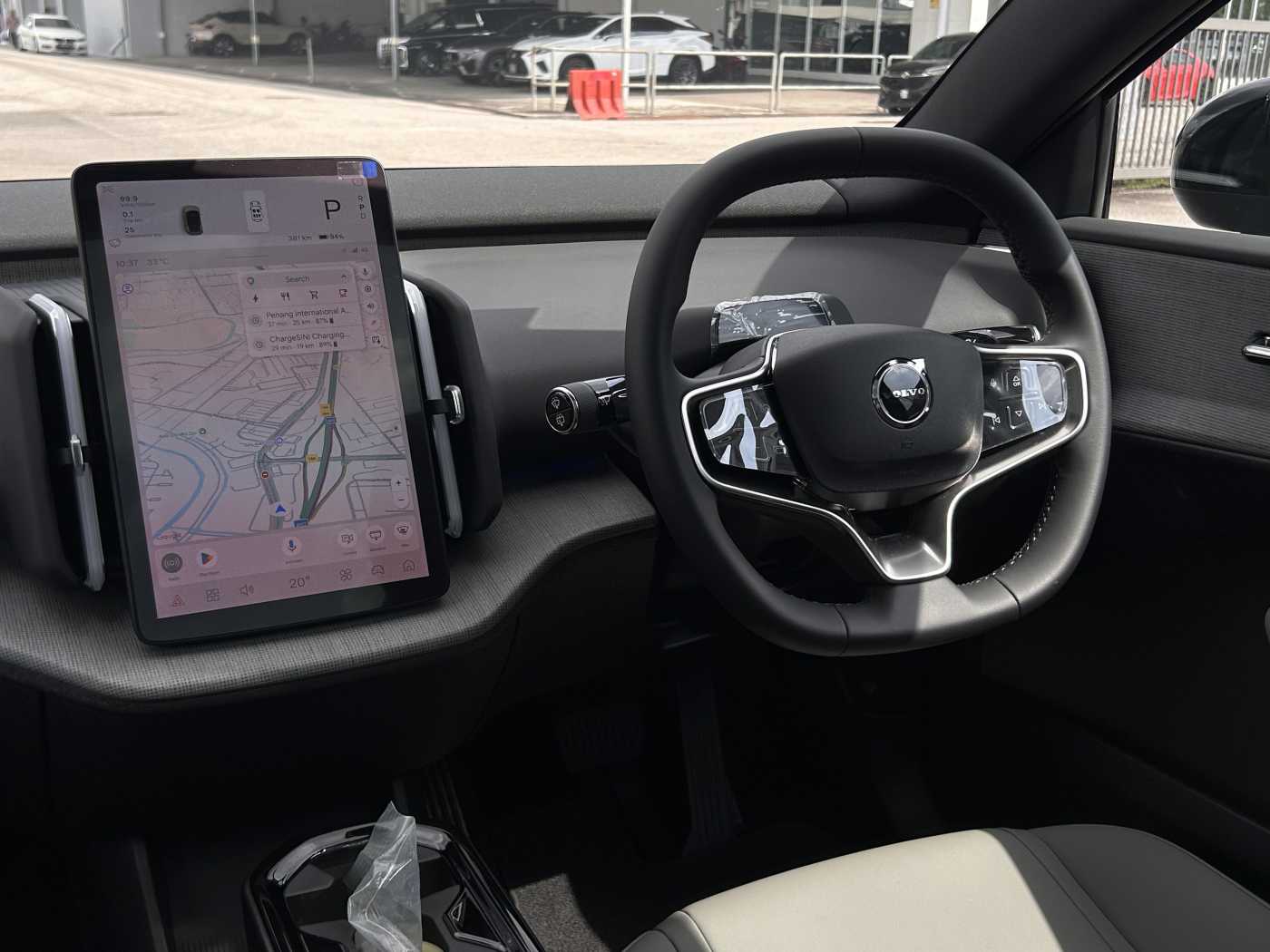Volvo  Ultra, Single Motor Extended Range, Electric
