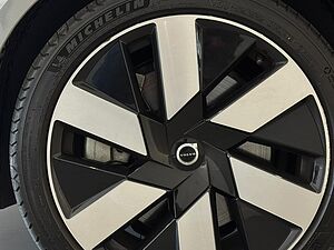 Volvo V60 Recharge Plus, T8 AWD Plug-in hybrid, Electric/Petrol, Bright