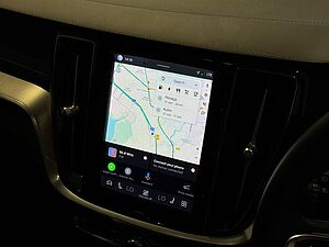 Volvo V60 Recharge Plus, T8 AWD Plug-in hybrid, Electric/Petrol, Bright