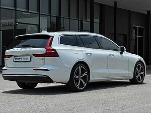 Volvo Recharge Ultimate, T8 , Electric/Petrol, Bright