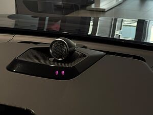 Volvo Ultra, Twin Motor Performance, Electric, 7 Seats