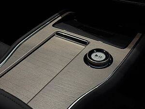 Volvo Ultra, Twin Motor Performance, Electric, 7 Seats